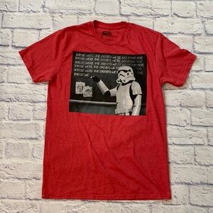 Star Wars Stormtroopers Graphic Tee Shirt Red Short Sleeve T Size Medium